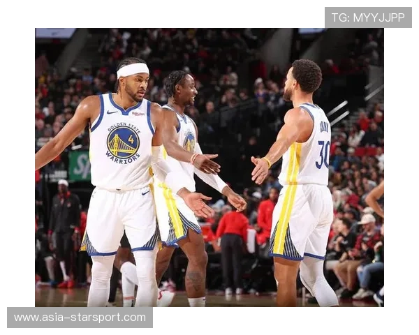 勇士逆转危局，穆迪崛起成奇兵，布克奋勇空砍38分